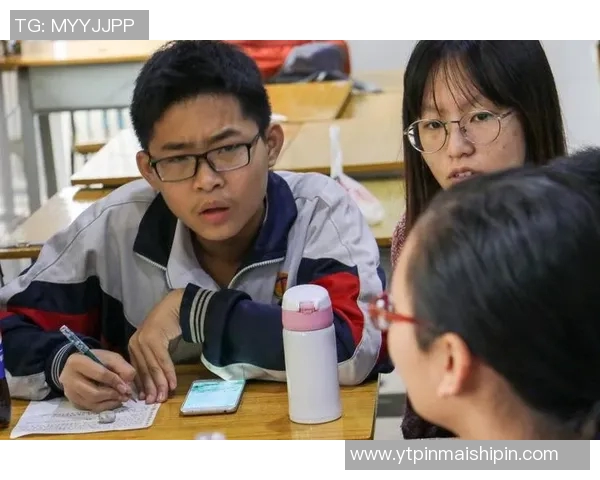 滑板团队协作实力排行榜揭晓各队伍表现引发热议与关注