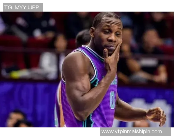 哈德森的传奇之旅探索他在篮球界的辉煌成就与影响力