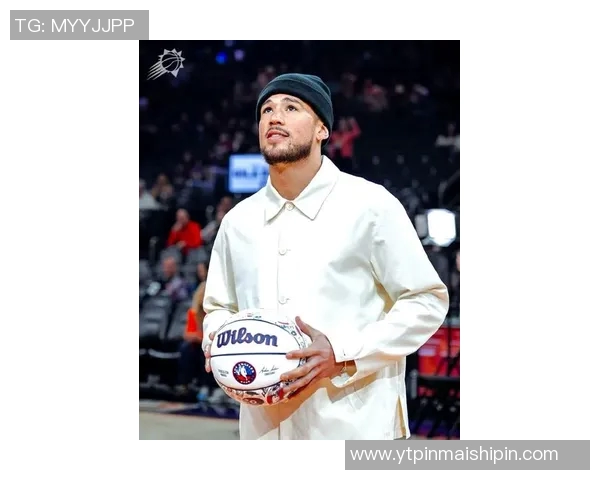 德文布克：从天赋少年到NBA明星的成长之路