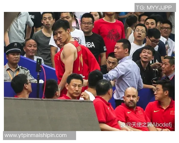 新疆广汇与广东宏远激战正酣谁能在CBA赛场上笑到最后