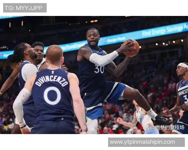 朱利叶斯兰德尔在NBA赛场上的崛起与影响力分析