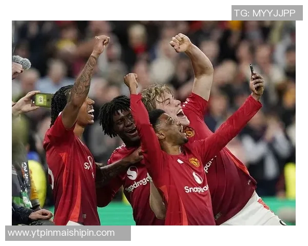 曼联与热刺足总杯激战正酣直播全程回顾与精彩瞬间分析