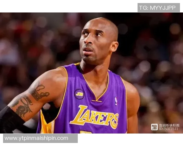 科比布莱恩特传奇生涯回顾与影响力分析：篮球之神的光辉岁月