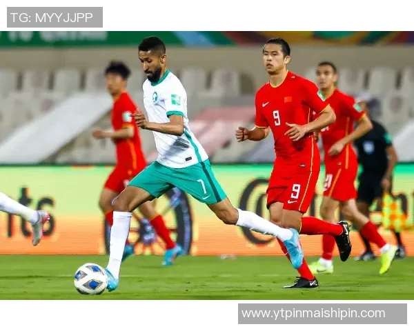 贝济也与沙特鲁的精彩对决揭示了足球战术的博弈与球队实力的较量