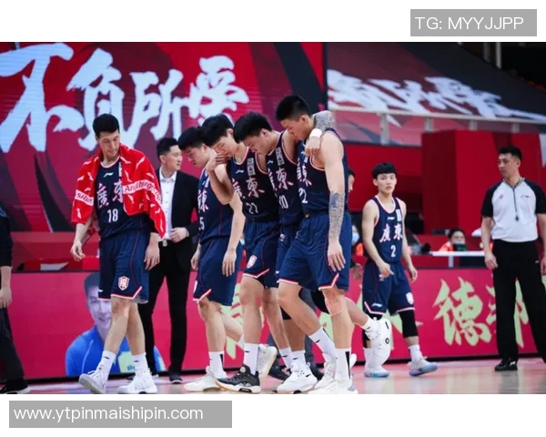 威尔斯与丹麦激战正酣球迷期待精彩对决与历史交锋